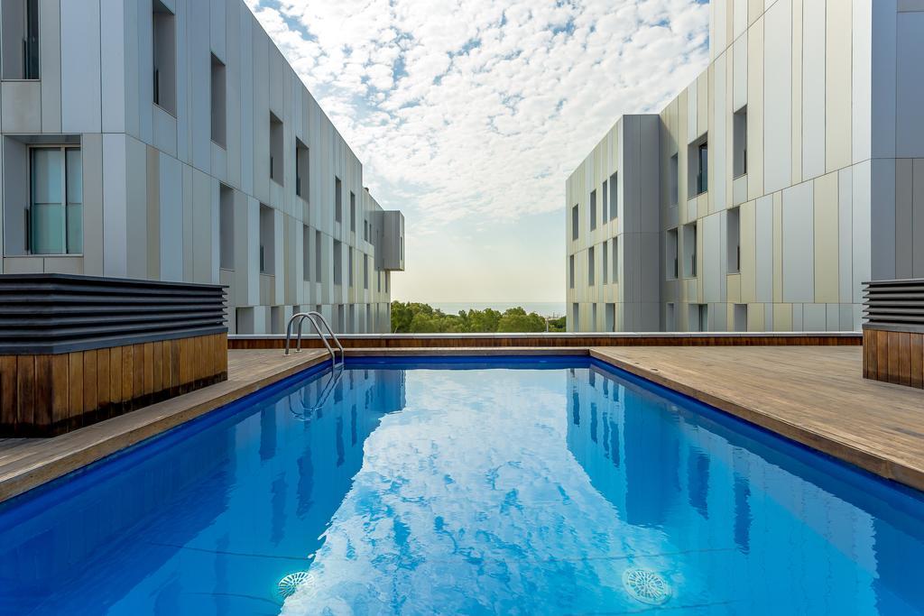 Urban District - Rambla & Pool Apartment Barcelona