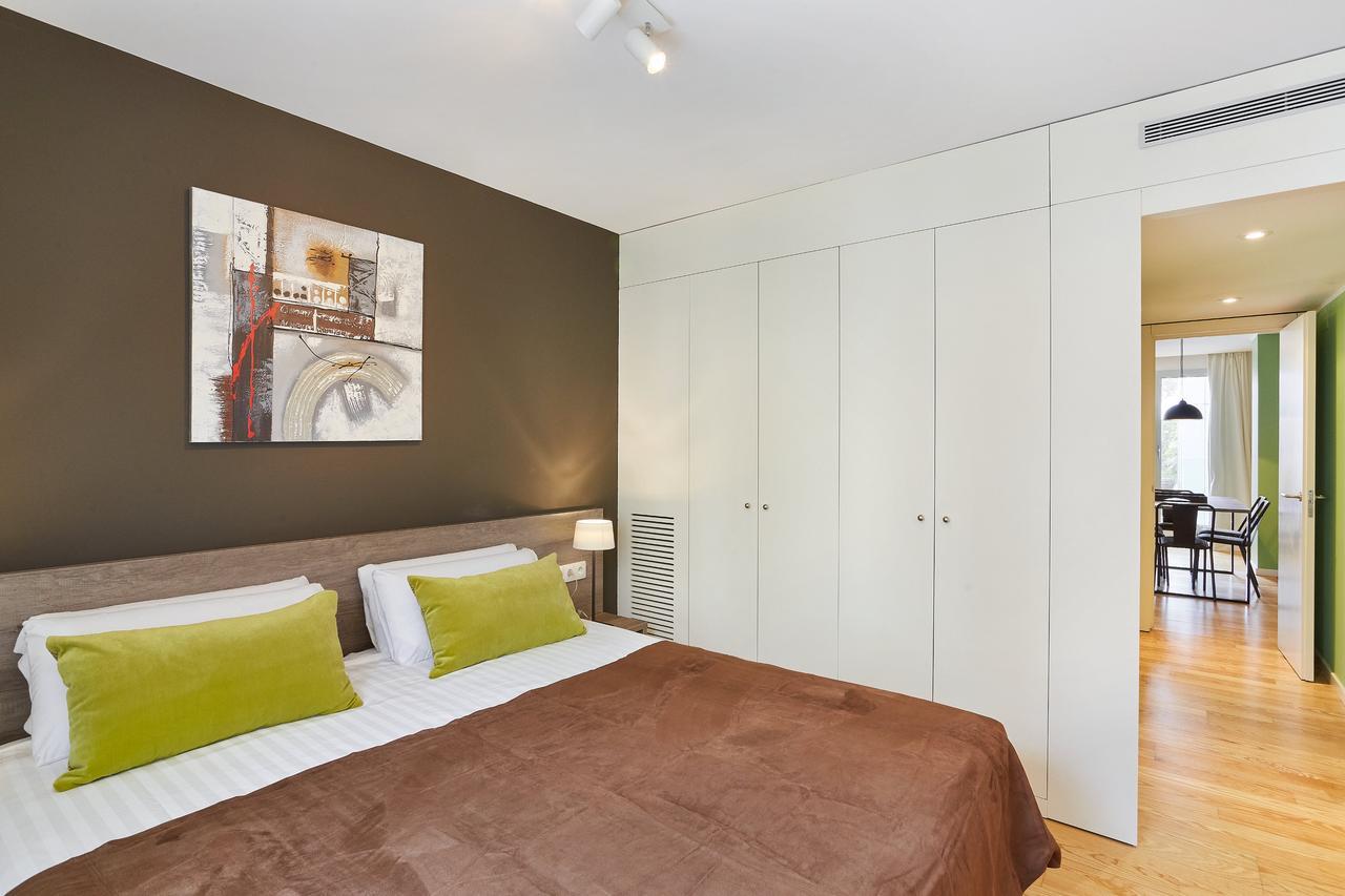 Urban District - Rambla & Pool Apartment