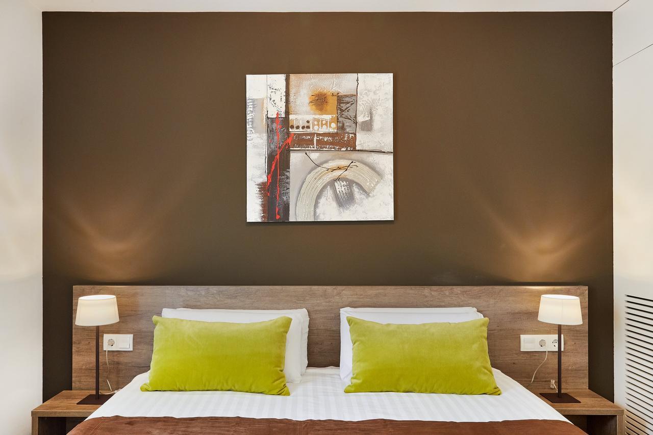 Apartment Urban District - Rambla & Pool Barcelona