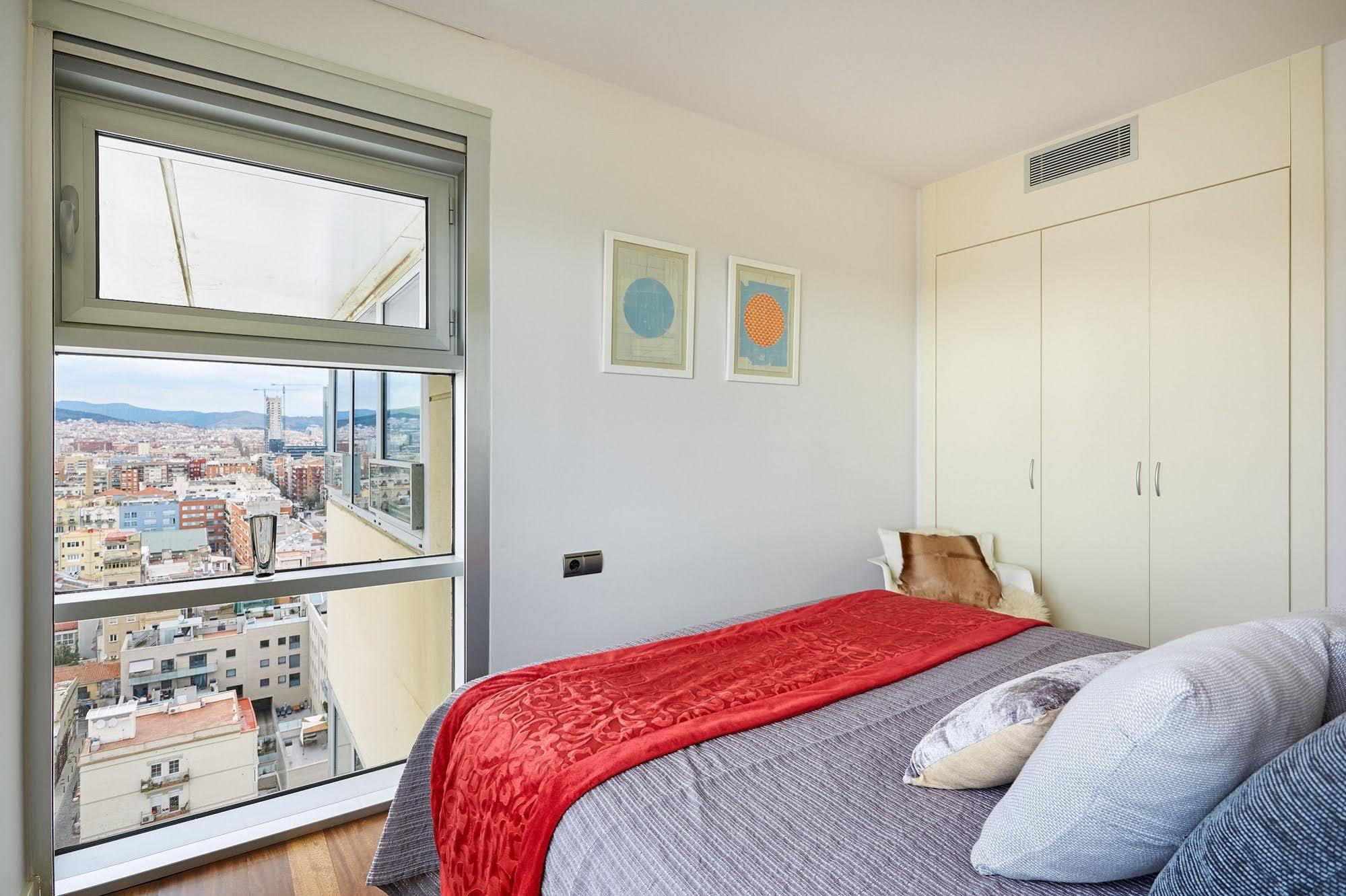 Apartment Urban District - Rambla & Pool